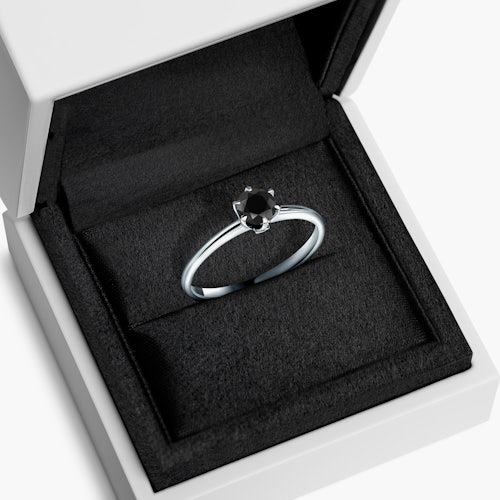 Pierścionek zaręczynowy The Journey: białe złoto, czarny diament